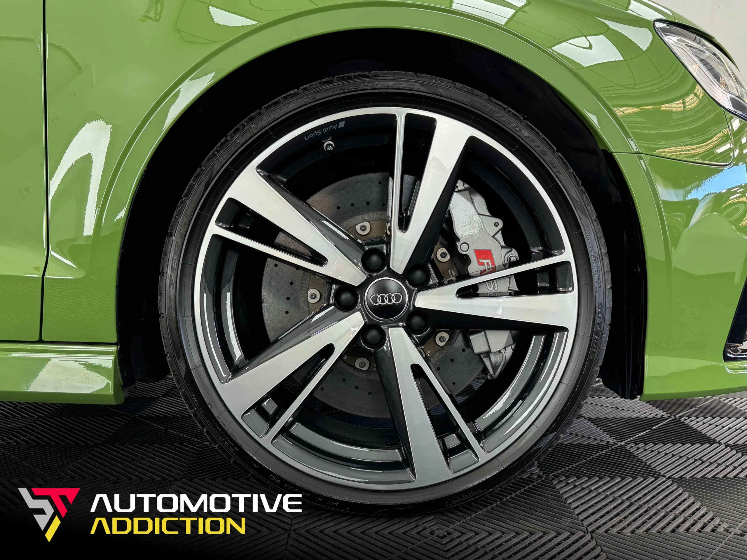 audi rs3 wheel