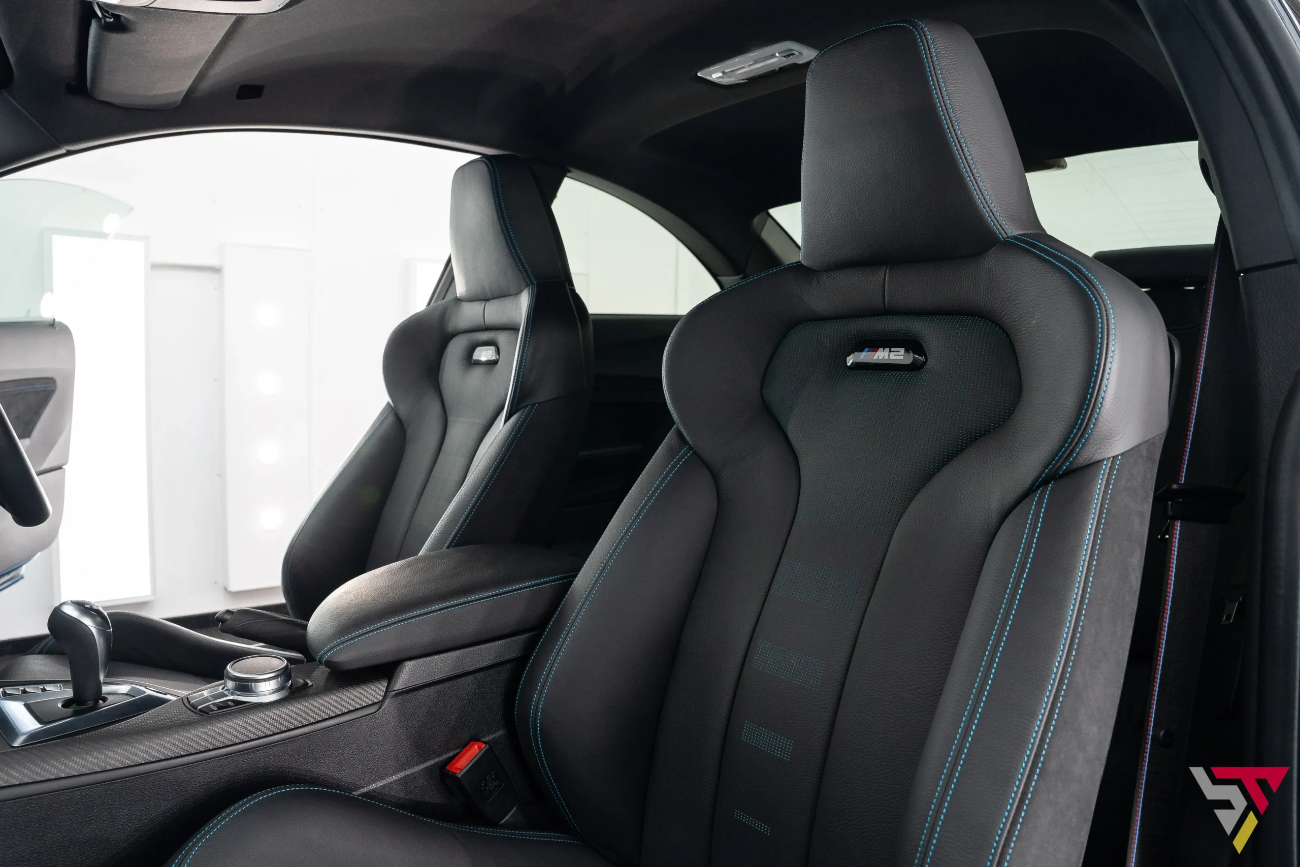 Bmw m2 competition seats