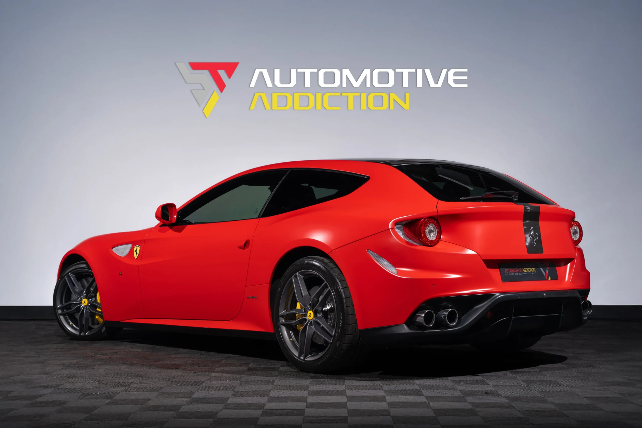 Ferrari FF rosso scuderia red