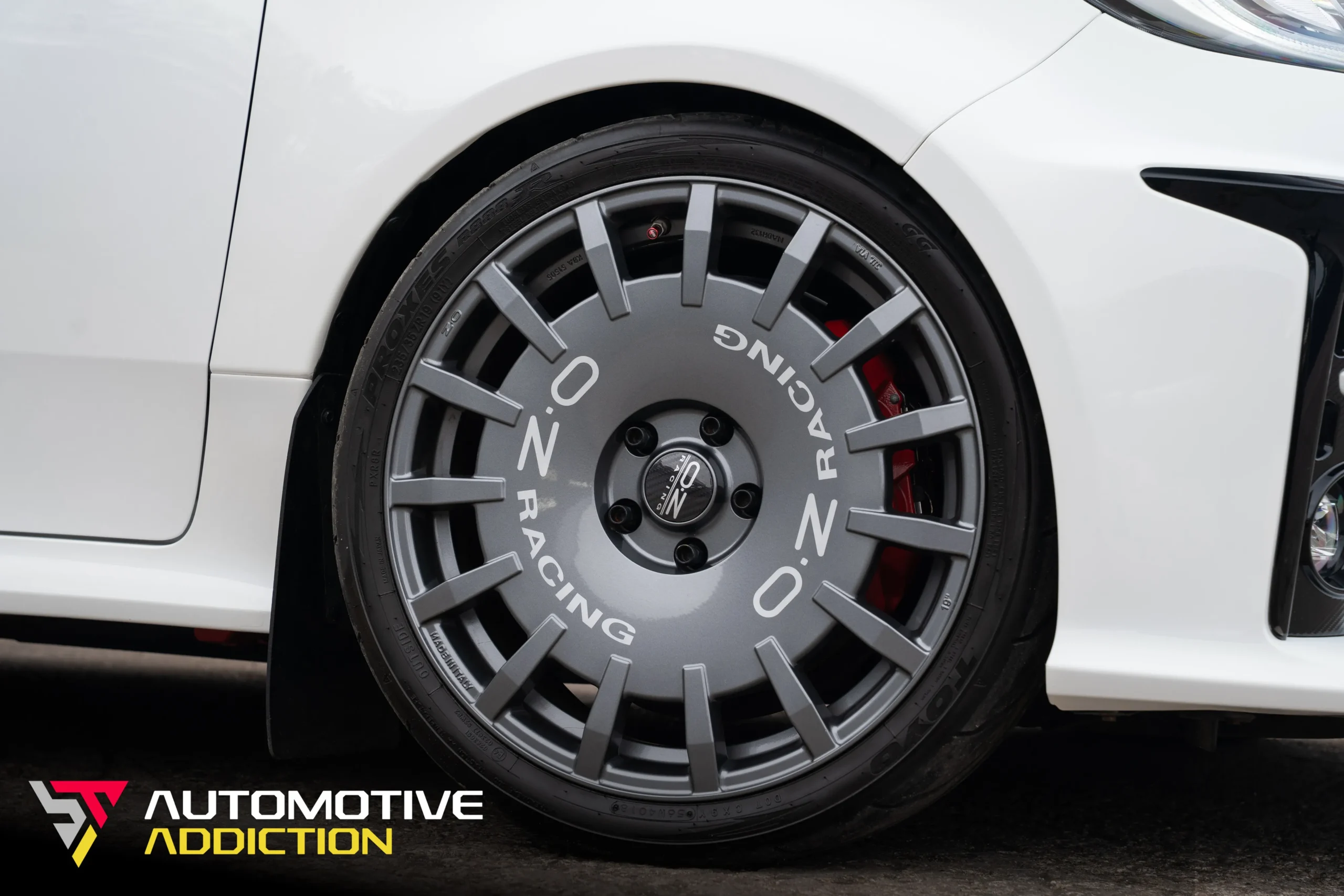 OZ Rally Racing Wheels in Dark Graphite