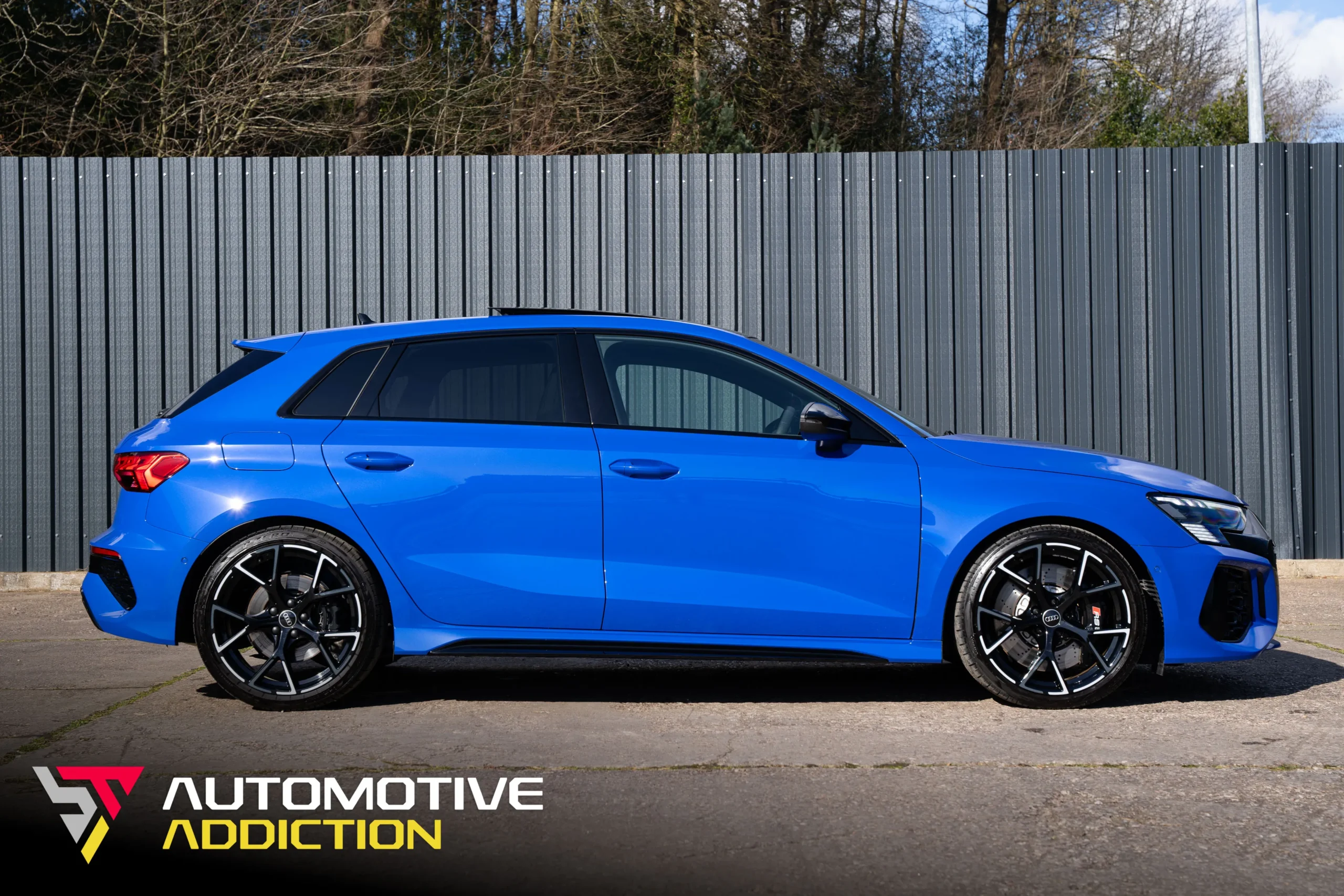 Audi RS3 Nogaro Blue